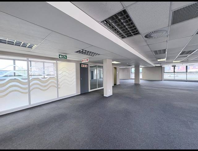 771M² OFFICE TO LET IN NOORDWYK